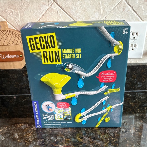 Other - New gecko run marble run starter set toy